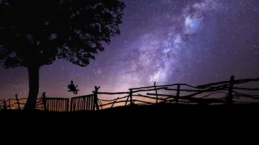 „Ploaie de stele” în acest weekend! Spectacolul este oferit de căderea stației spațiale chineze Tiangong-1