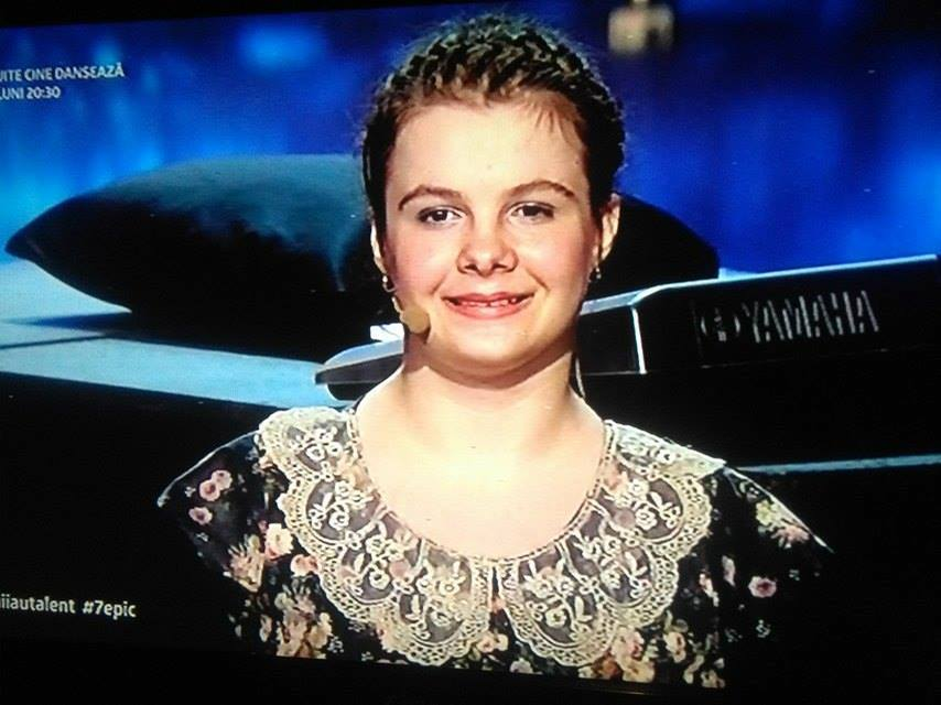 LORELAI, fetiţa fără mâini care a făcut senzaţie la ”Românii au talent”, mesaj pentru GIGI BECALI! Ce a făcut-o să spună asta în public