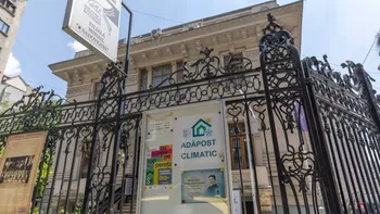 Adăposturi climatice, amenajate de Primăria București. Locuitorii vor avea acces la apă, scaune și truse medicale