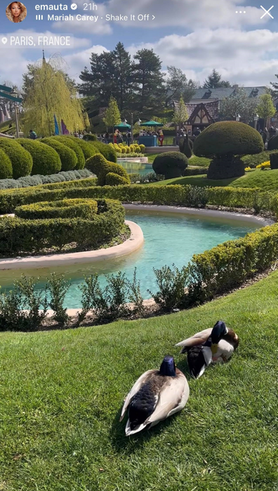 Ema Uta se bucură de atracțiile Parisului/ Foto: Instagram