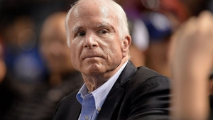 John McCain a murit la vârsta de 81 de ani. Senatorul american își întrerupsese tratamentul pentru cancer