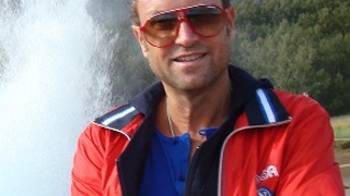 Catalin Botezatu este in pericol! Cel mai mare vulcan din Islanda erupe exact in timpul filmarilor pentru Next Top Model!