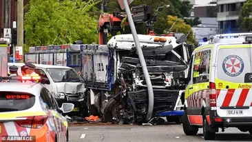 Sidney: Un camion a intrat în mulțime! Un mort și șase răniți, bilanțul inițial | VIDEO