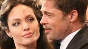 VIDEO Angelina Jolie NU va adopta un copil din Haiti