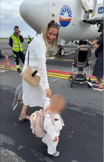 Armin Nicoară și Claudia Puican au plecat într-o vacanță de vis alături de fiul lor. Destinația aleasă de celebrul cuplu i-a surprins pe fani