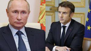 Vladimir Putin l-a sunat pe Emmanuel Macron, în a opta zi de război: ”Te minți singur”