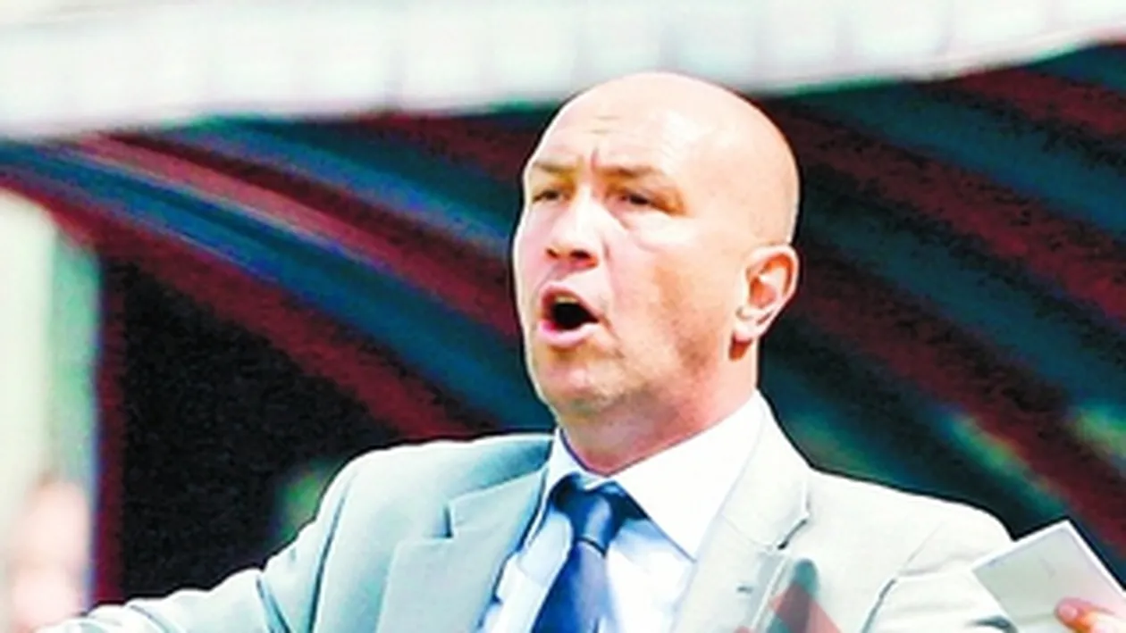 Zenga sta acasa si ia bani