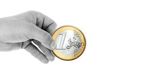 Curs valutar BNR, 23 decembrie 2025. Cât a ajuns să coste un euro, cu 2 zile înainte de Crăciun