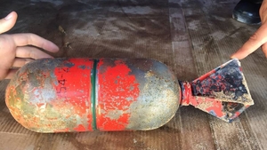 Bombă descoperită pe plajă la Eforie Sud! Turiştii au fost şocaţi