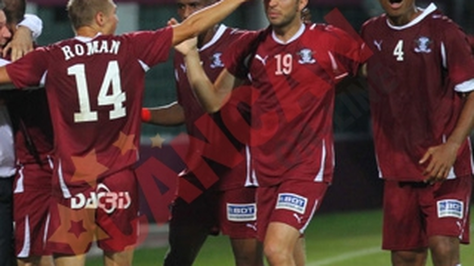 6.000 de euro prima daca bat pe Dinamo!