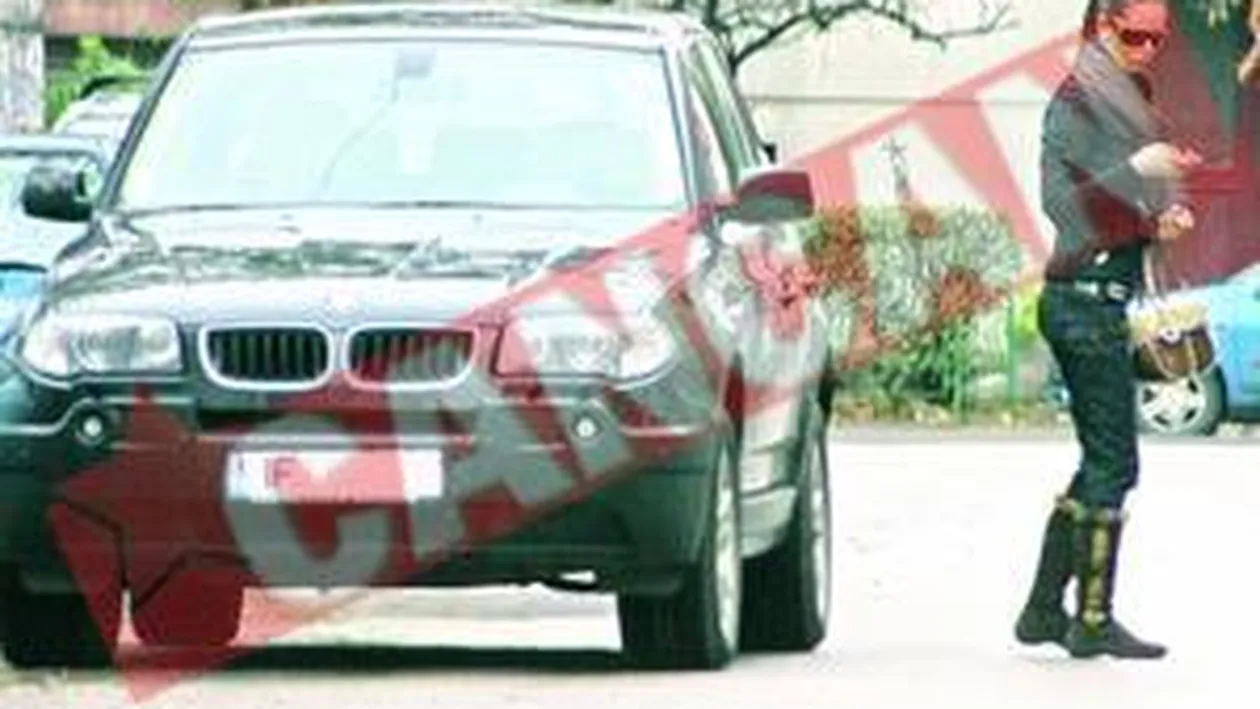 Adriana, sotia lui Dan Petrescu, are masina noua