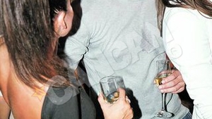 Bogdan Vladau, vrajit de grecoaica Olga Farmaki! S-a dat la o vedeta "Playboy", de mana cu iubita