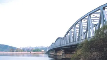 S-a sinucis ca banii de pe asigurare sa ii ramana iubitei din Romania!