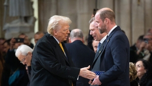 Donald Trump și prințul William s-au întâlnit la ceremonia de la catedrala Notre Dame. Ce au discutat cei doi