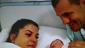 Ionut Iftimoaie si-a dus fetita acasa! Uite-l in cea mai emotionanta imagine facuta publica pana acum