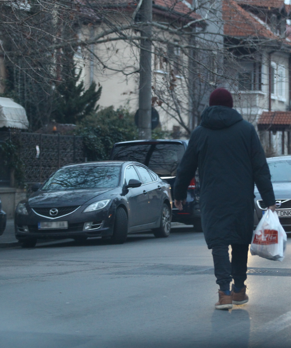 Adi Despot a făcut cumpărături de la un supermarket