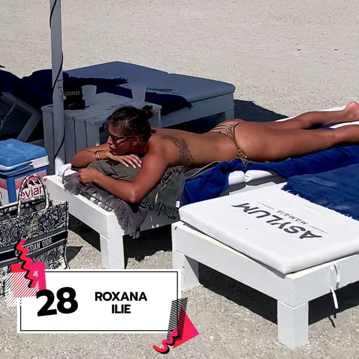 Top 40 cele mai bune fete pe care le-am fotografiat la plajă în 2021