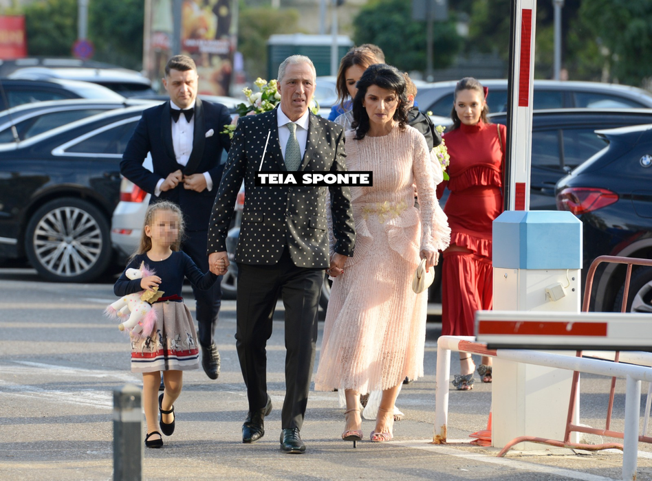 Teia Sponte, alături de familie, la nunta Theodorei Becali