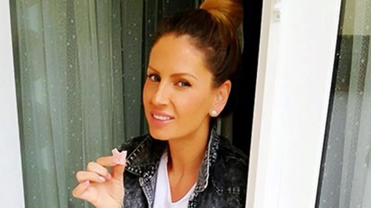 Motivul pentru care Andreea Bănică nu se îngraşă! Crezi că ai putea să supravieţuieşti cu o porţie atât de mică de mâncare?