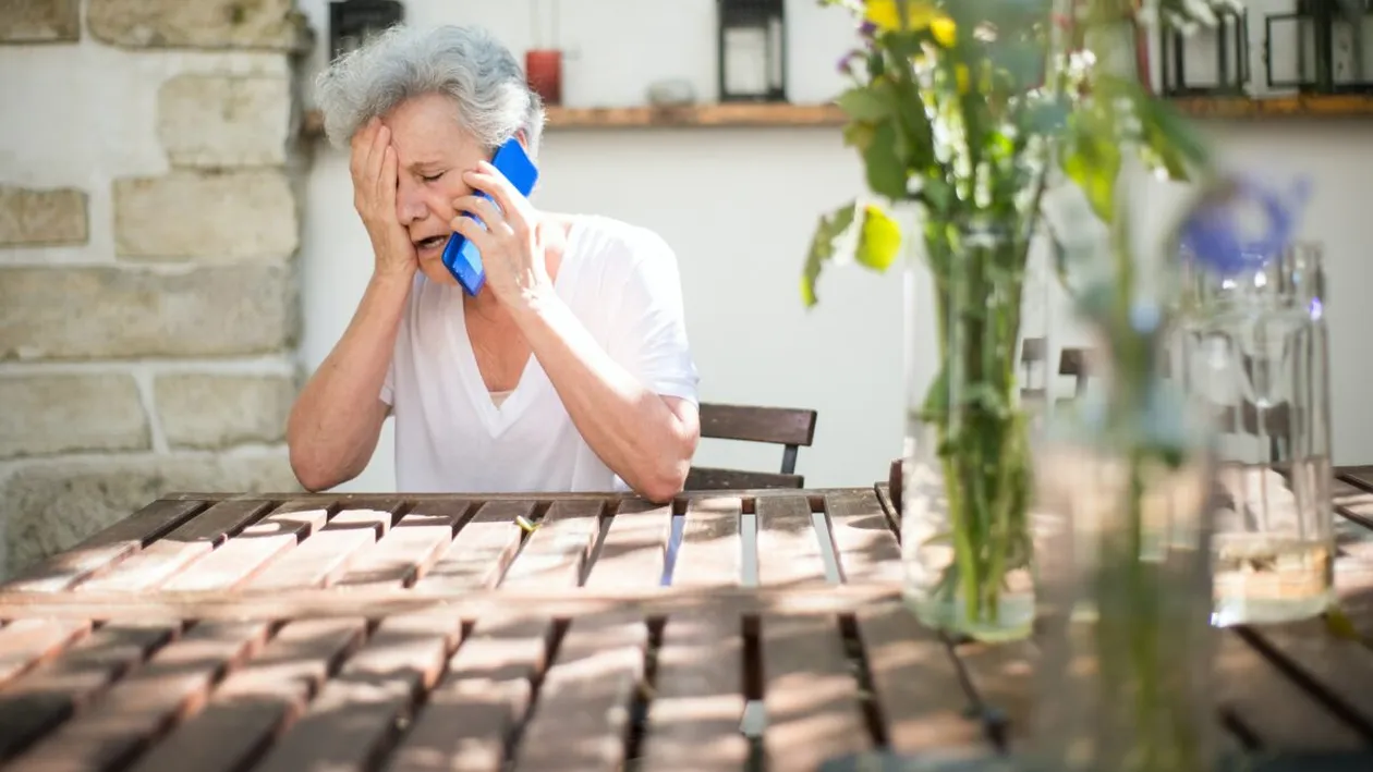 Drama prin care trece Jana la 71 de ani. Românca a ajuns la azil, după ce propria-i fiică i-a vândut casa