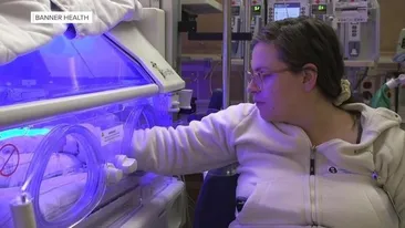 Câți copii identici a născut femeia din imagine. Se întâmplă o dată la 40.000.000 de cazuri!