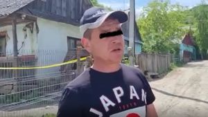 Șocant! Un bărbat și-a ținut fiul de 14 ani, mort, într-un sac de plastic, în cușca câinelui. Motivul este de-a dreptul halucinant