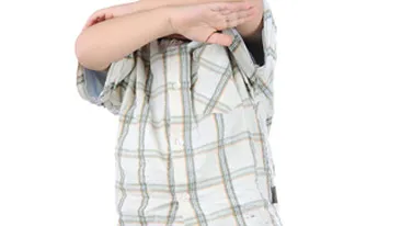 Copii de 4, 11 si 14 ani - violati si filmati de doi sibieni, care au postat imaginile pe internet