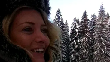 Chiar daca are probleme de sanatate, Delia nu se lasa doborata! A plecat la Brasov pentru a concerta!