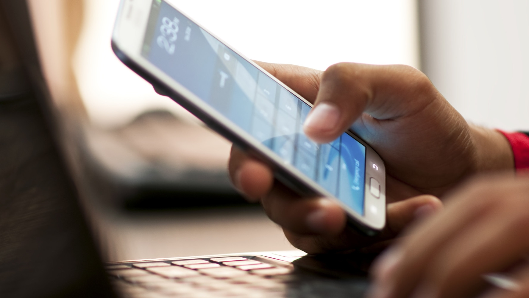 Sindicatul Național Pro Lex a lansat o aplicație pentru telefonul mobil care poate fi descărcată din Magazin Play