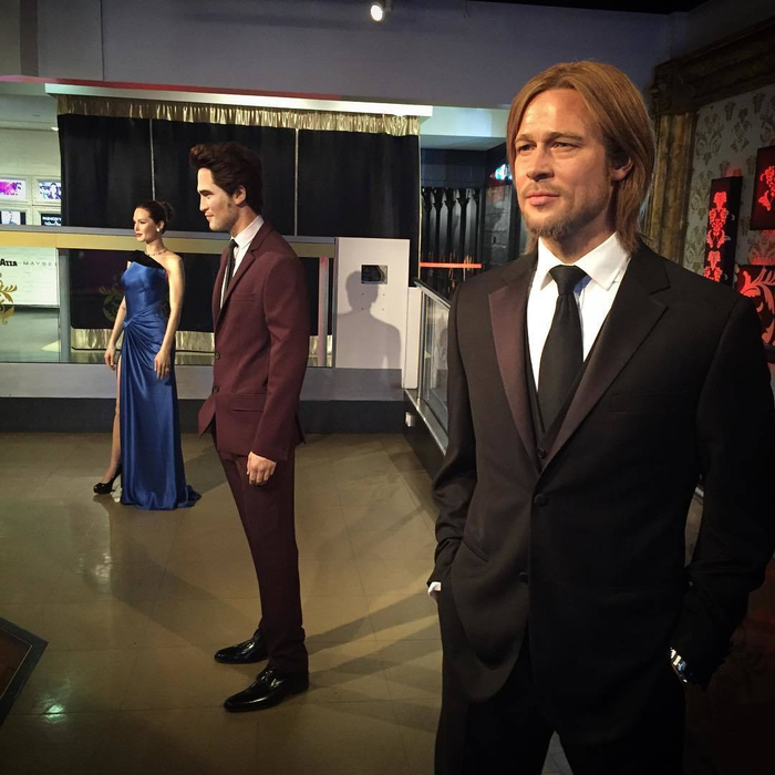 Divorţul dintre BRAD PITT şi ANGELINA JOLIE a stârnit „proteste“. Iată ce s-a întâmplat în mai multe oraşe din lume