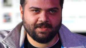 Pare cel mai cuminte artist din showbiz. Vezi ce raspuns ii da Grasu' XXL unui fan care ii cere o foita pentru o... tigara