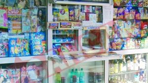 Studenti la teologie, prinsi la furat