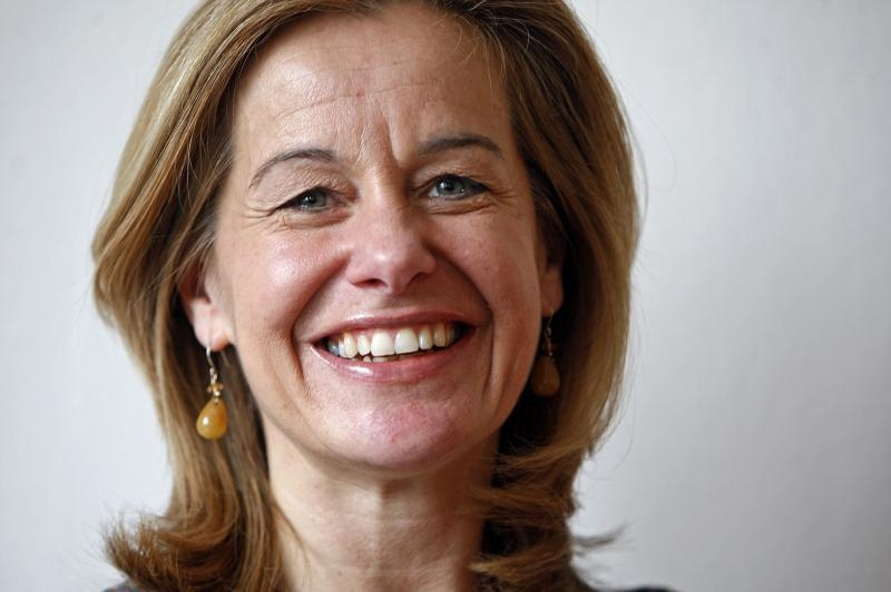 Stella Ronner Grubacic, Ambasador al Olandei