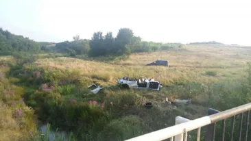 Trei tineri au murit într-un cumplit accident după ce au petrecut la o nuntă