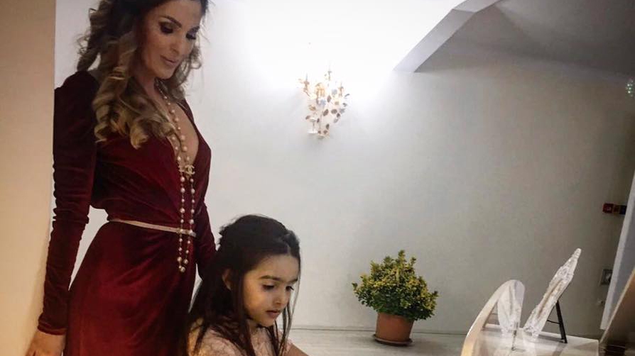 DENISA NECHIFOR va deveni mămică? Vedeta a spus adevărul despre sarcină:,,Îmi doresc copilul‘’