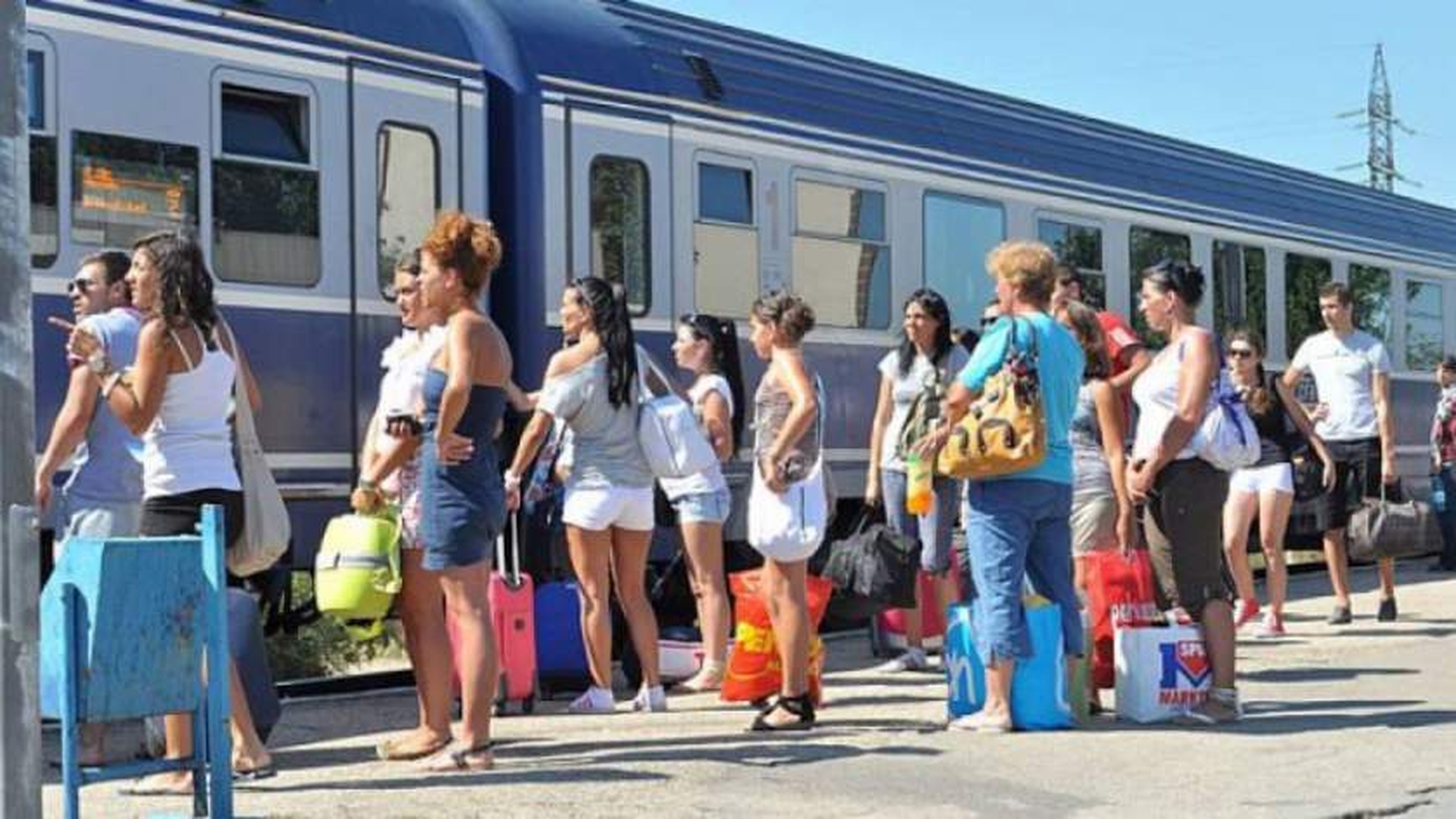 „Trenurile Soarelui” și-au reluat traseul! Programul complet al curselor București - Constanța