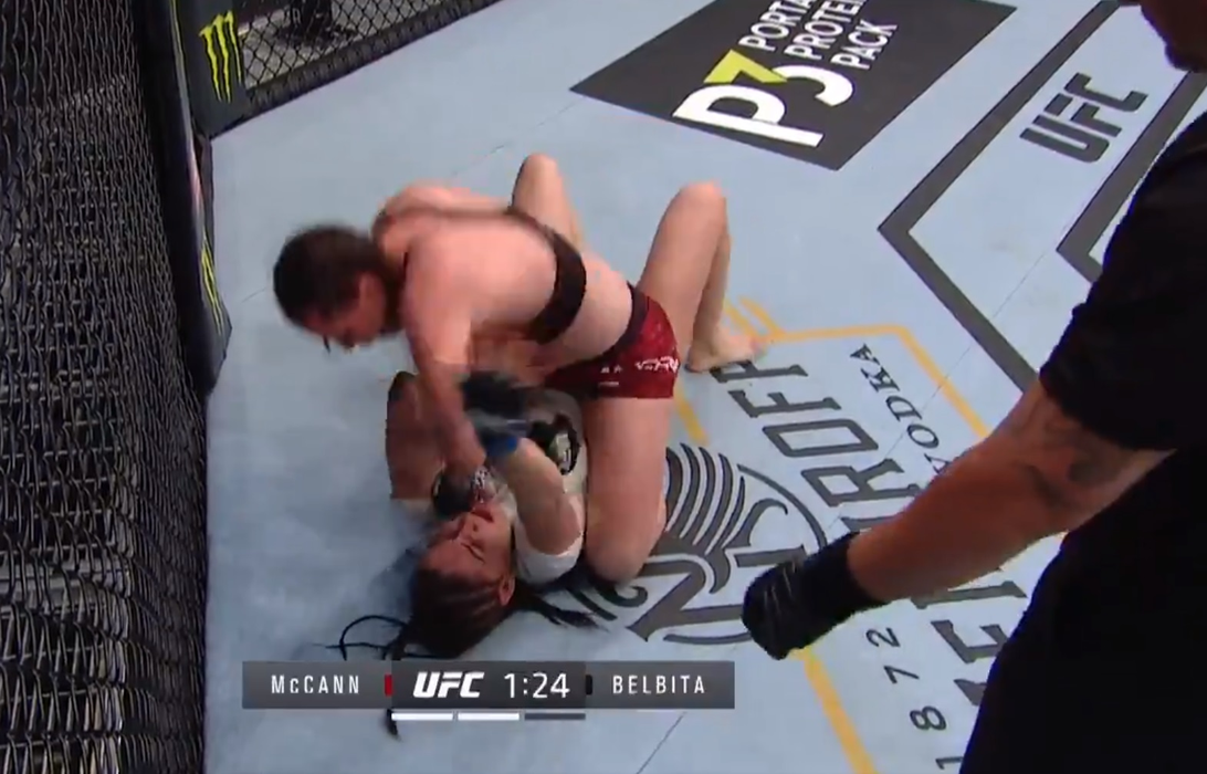 Diana Belbiţă, bătută măr la debutul în UFC. Vedeta de la Exatlon s-a pozat după loviturile puternice încasate și a spus ce face după meci