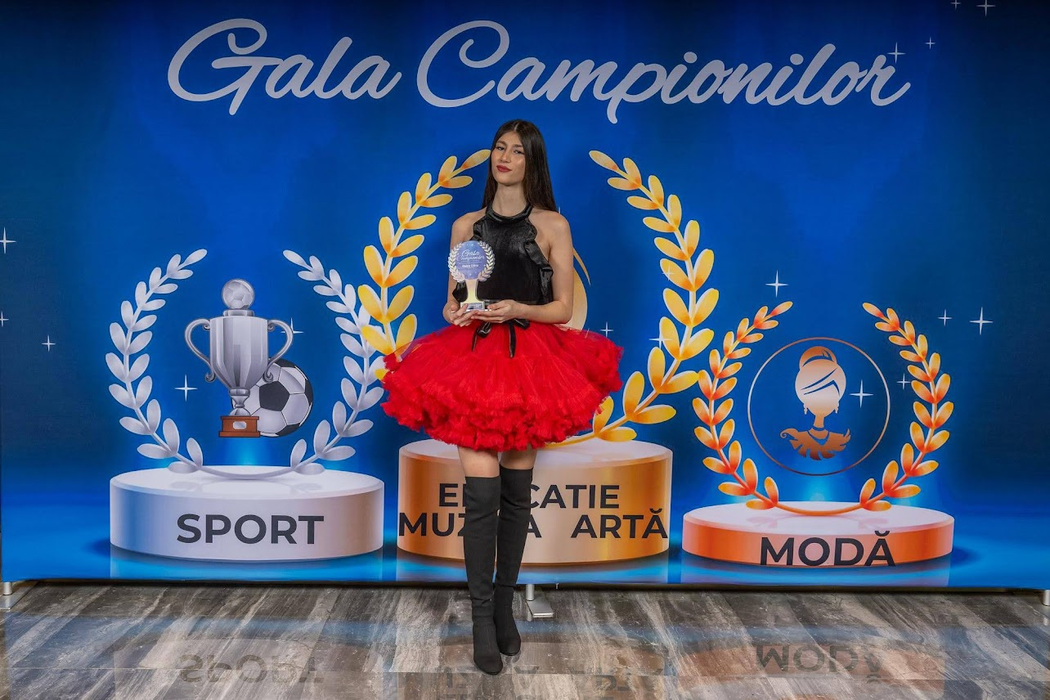 Raisa a mai adunat multe alte premii în portofoliul său, printre care: trofeul Sanremo Junior din Italia, Grand Prix junior la concursul Angel Voice din Serbia / foto: Facebook