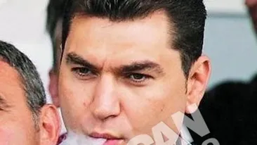 Trairi diferite in Stefan cel Mare. Borcea a plecat, cainii la mare s-au distrat!