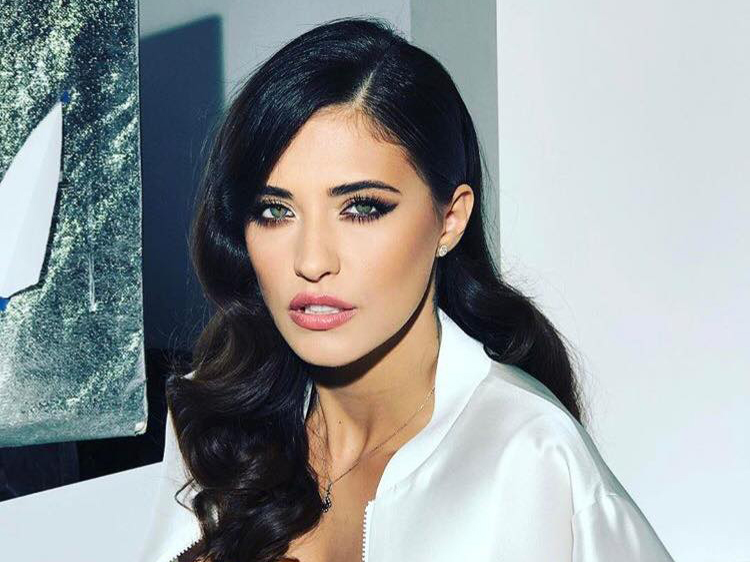 Antonia a făcut publică o fotografie cu tatăl ei. Cum arată părintele cântăreţei şi ce mesaj a primit cu ocazia zile de naştere