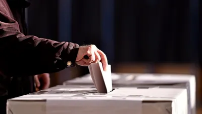 Alegeri locale 2025. Cum poți vota dacă nu ești în București în ziua scrutinului, pe 7 decembrie 2025