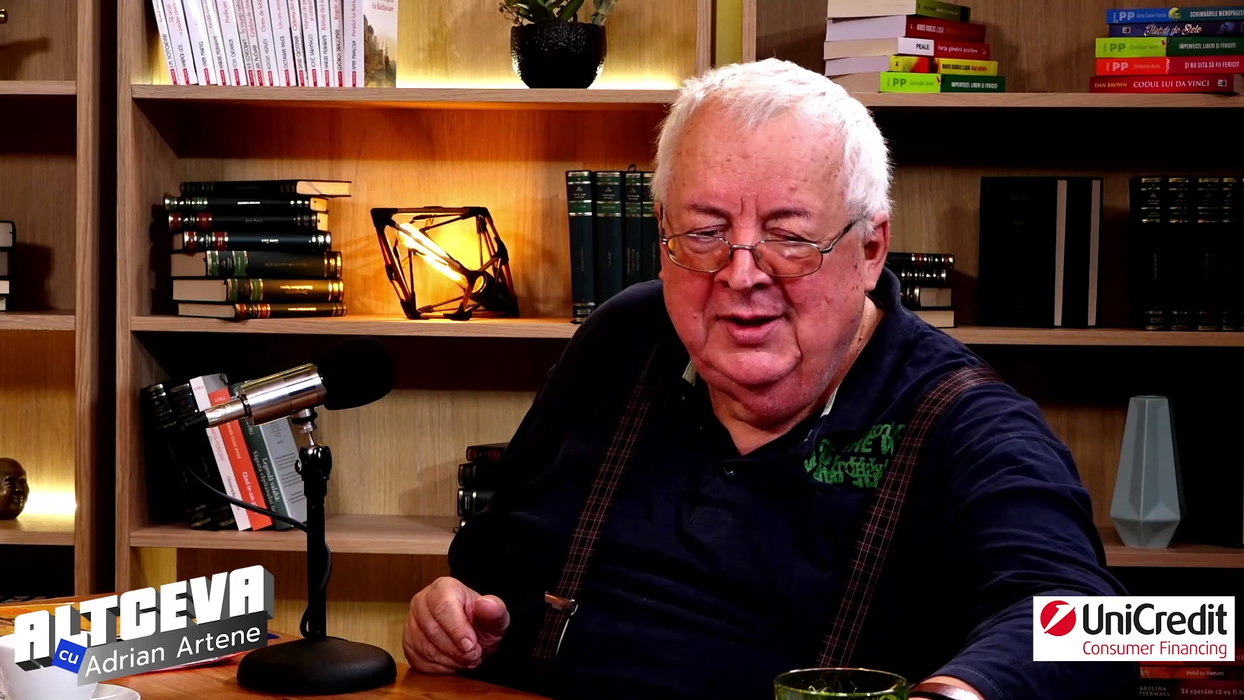 Podcastul "Altceva cu Adrian Artene" este difuzat în fiecare sâmbătă, de la ora 19:00, pe canalul de YouTube dedicat (Foto: captură video)