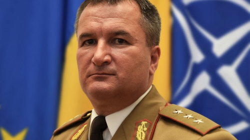Ministrul apărării a intrat în izolare după ce Șeful Statului Major al Apărării a fost testat pozitiv la COVID-19