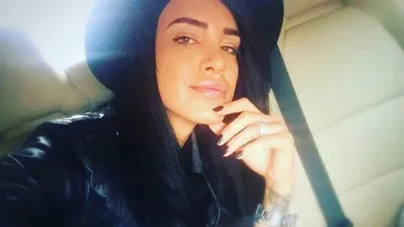 ADELINA PESTRIŢU, mai senzuală ca niciodată după ce a apelat la o mică intervenţie. Fanii n-au fost prea fericiţi de schimbare: „Nu te mai da cu aşa de mult…“