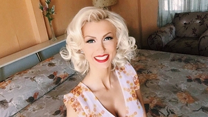 ANDREEA BĂLAN, de nerecunoscut, cu doar câteva zile înainte de naştere! S-a pozat goală, apoi...