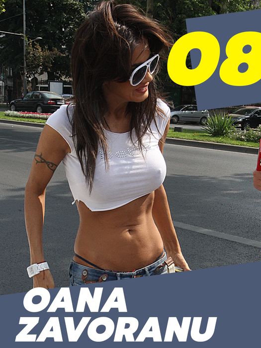 TOP 30 sexy-vedete care și-au scos abdomenul la ”interval”! Antonia, Alexandra Stan și Otniela n-au avut ”milă” de trecători!