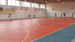 Vezi cum arata cea mai mare sala de sport din Capitala! Apartine Liceului C.A. Rosetti!