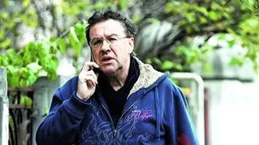 Si-a cerut banii pe cartile citite