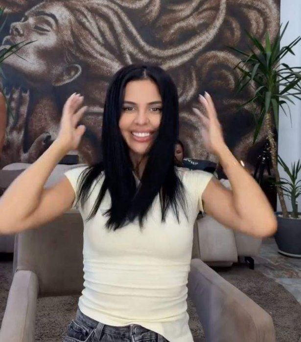 Andreea Popescu, schimbare radicală de look! Cum arată acum fosta soție a lui Rareș Cojoc: ”Se potrivește mai bine cu personalitatea ta”