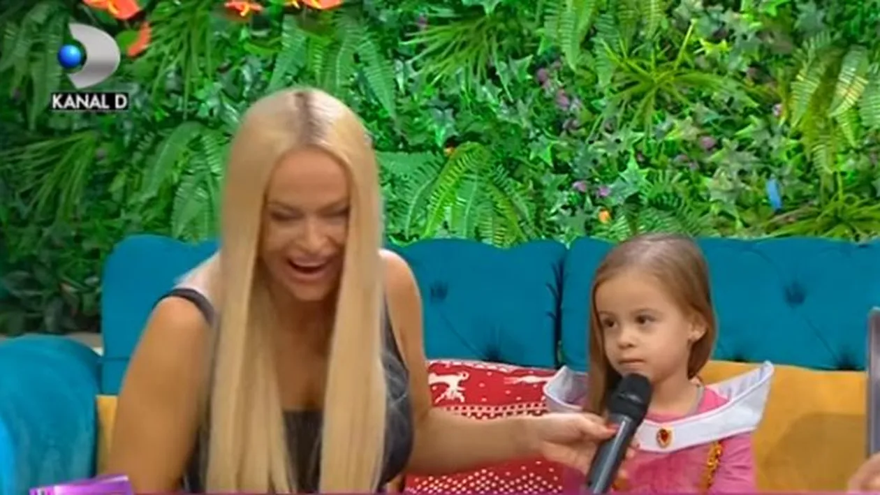 Copiii spun lucruri... perverse! Cum a răspuns fiica Andei Adam la întrebarea: Unde o pupă tati pe mami?!